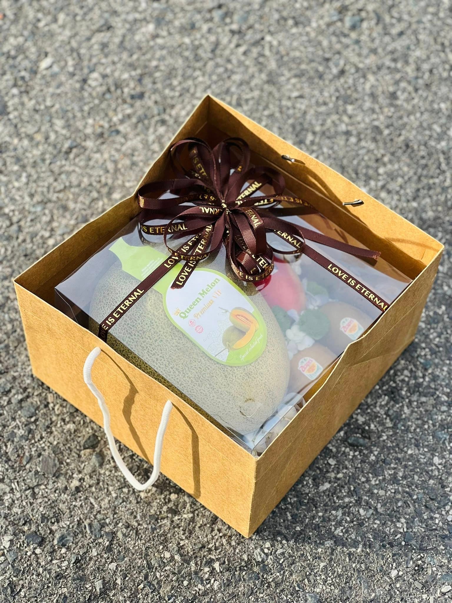 Hộp quà trái cây tiêu chuẩn KF461